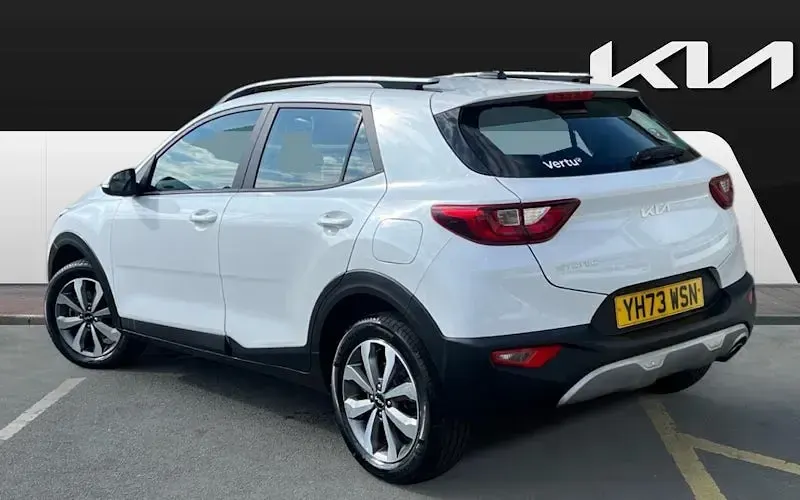 Used Kia Stonic 101 HP (74 kW) 2023 White SUV