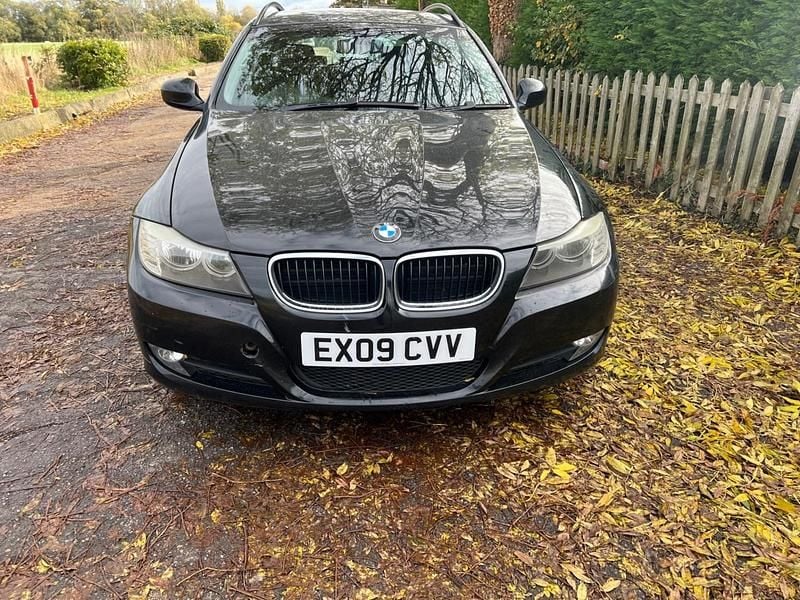 Used BMW 318 2009 Black Estate