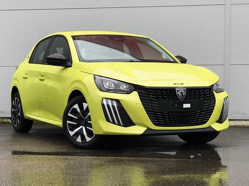 Yellow New 2025 Peugeot 208 Style Hatchback | £16,295 (Good price) - Image 1/3