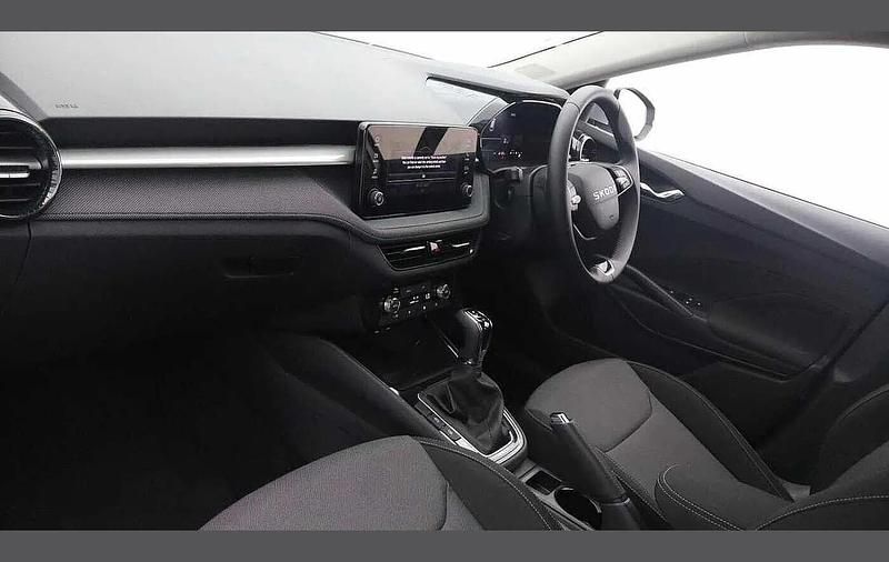 Used Skoda Fabia SE 113 HP (83 kW) 2025 Brilliant silver metallic Hatchback