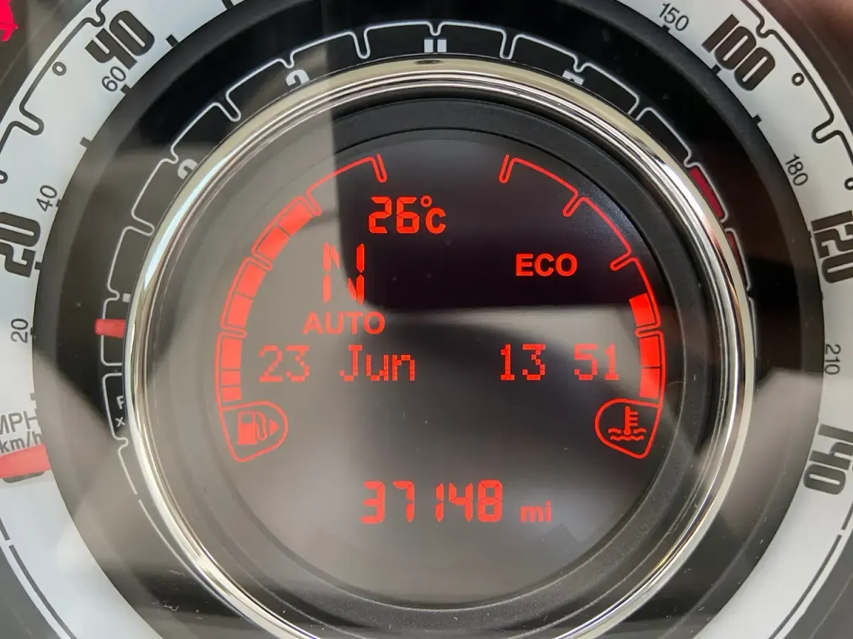 Used Fiat 500 Lounge 69 HP (50 kW) 2020 Green Hatchback