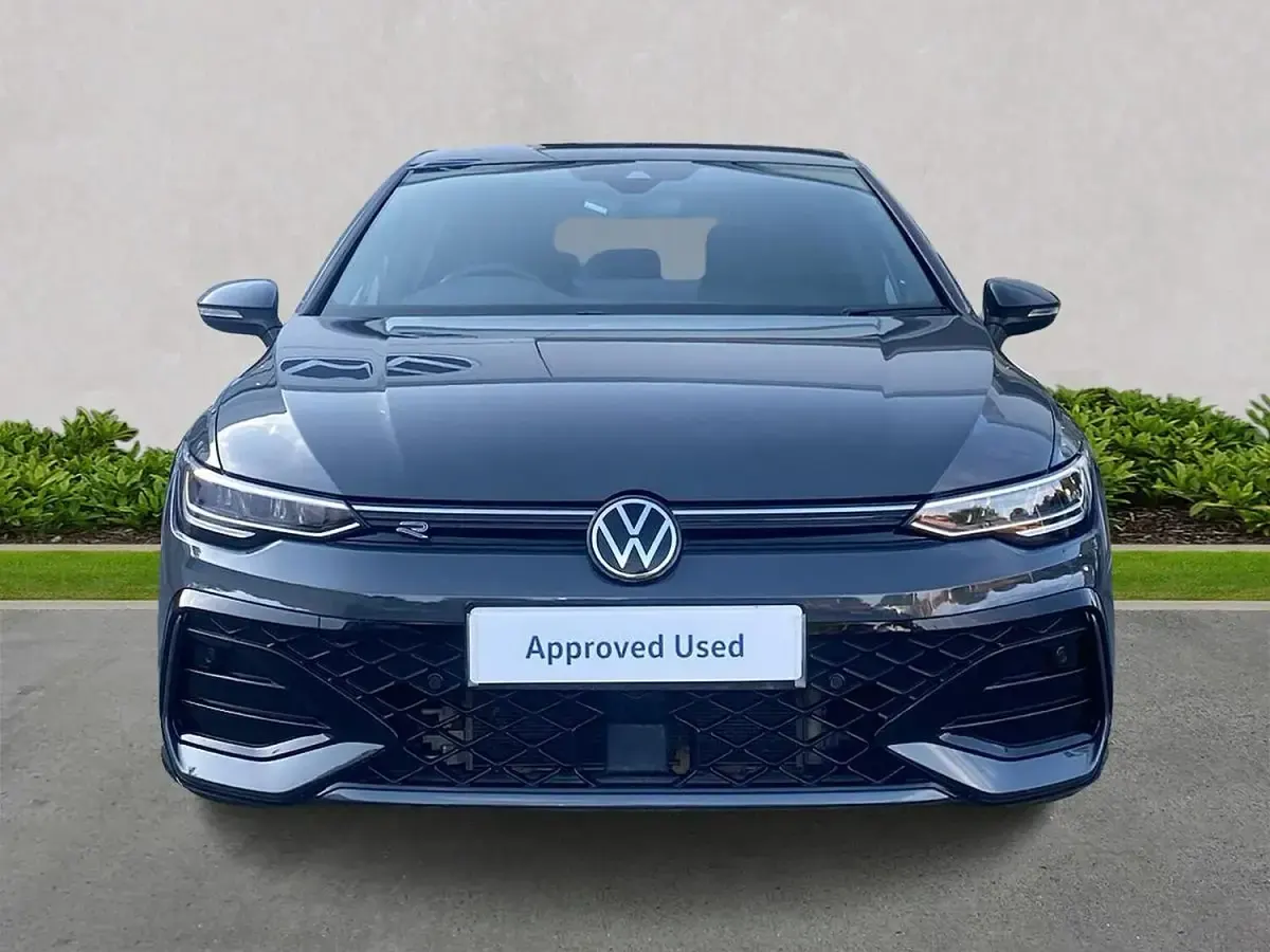 Used VW Golf VIII R-line 150 HP (110 kW) 2025 Grey Hatchback