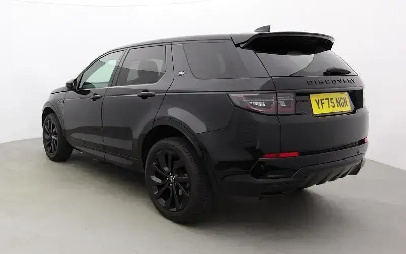 Used Land Rover Discovery Sport SE Dynamic 204 HP (150 kW) 2024 SUV