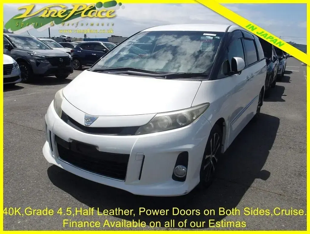 Used Toyota Estima Edition 170 HP (125 kW) 2013 White MPV