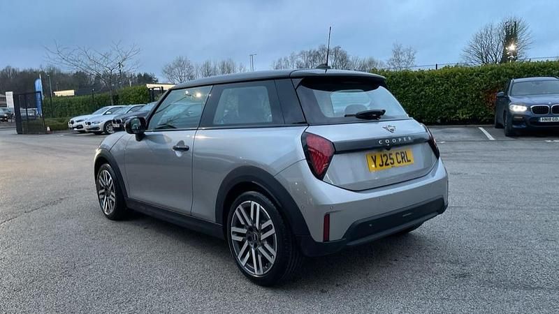 Used Mini Cooper Hatch 154 HP (113 kW) 2025 Silver Hatchback