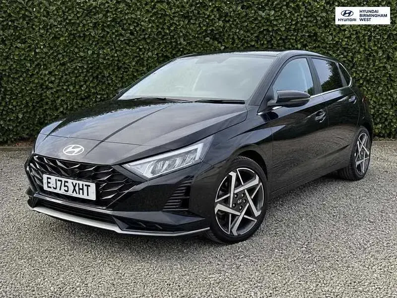 Used Hyundai i20 Ultimate 100 HP (73 kW) 2025 Black Hatchback