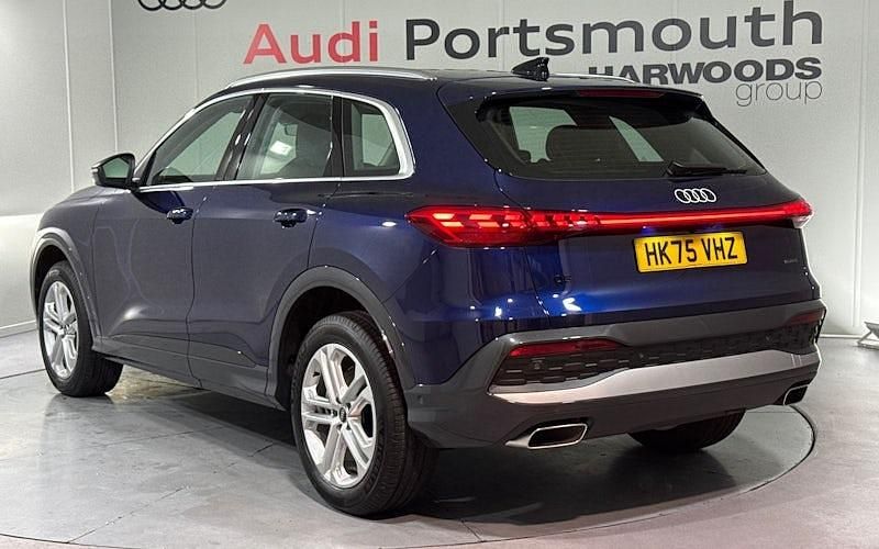 New Audi Q5 Sport 268 HP (197 kW) 2025 Blue SUV