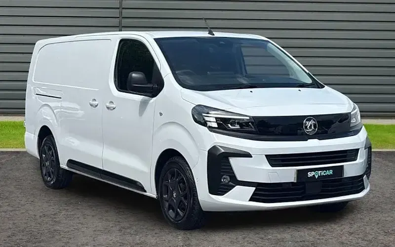 Used Vauxhall Vivaro 120 HP (88 kW) 2026 MPV