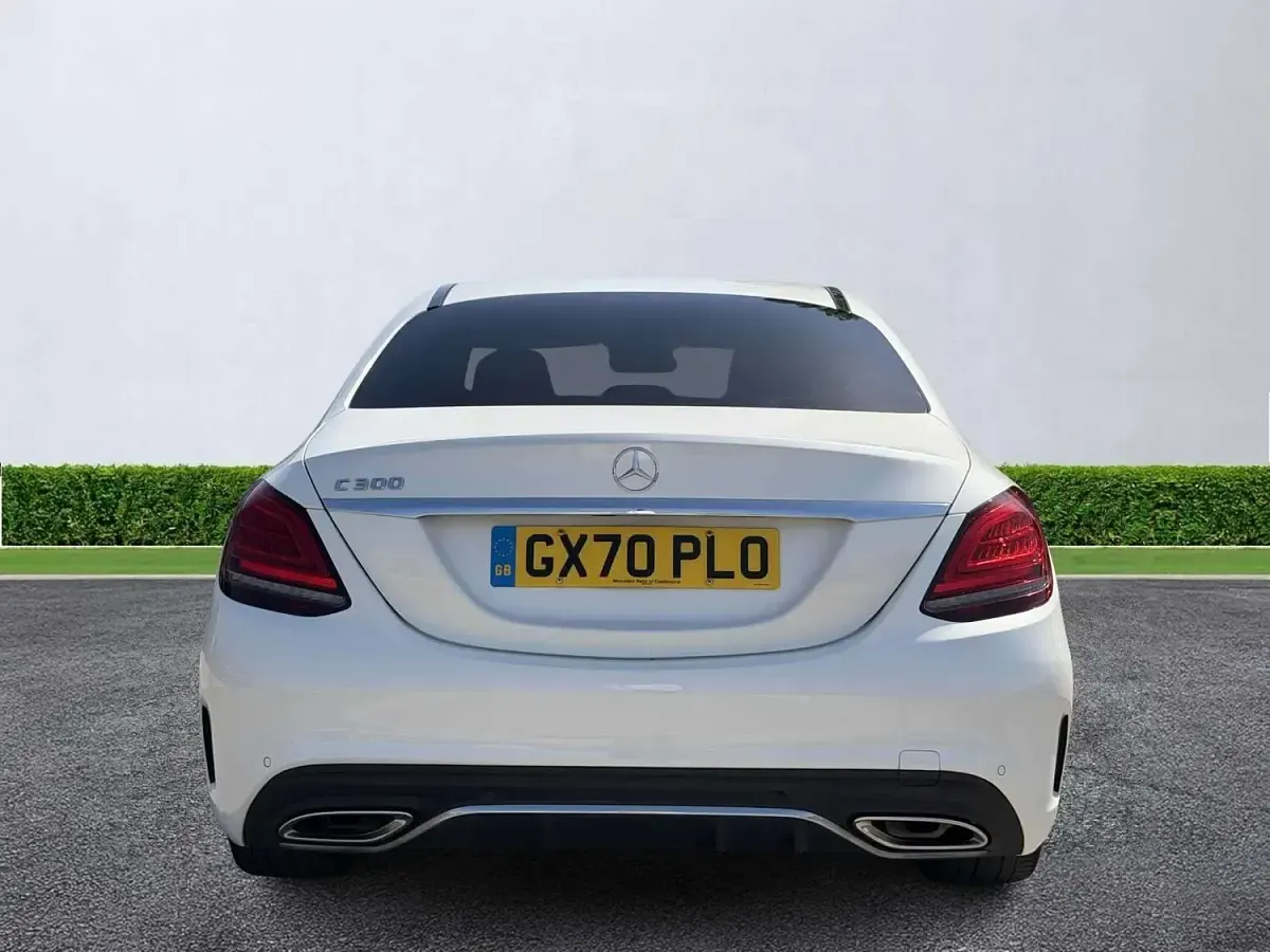 Used Mercedes C300 AMG line 258 HP (189 kW) 2020 White