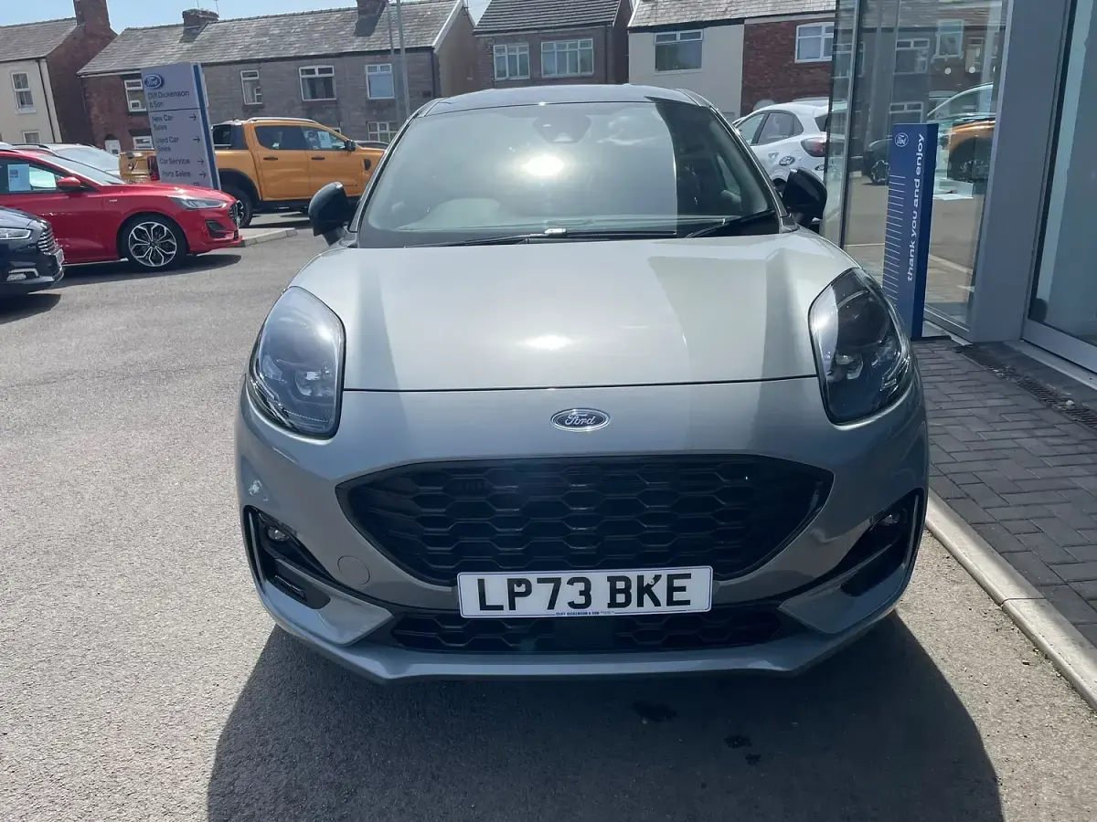 Begagnad Ford Puma ST-Line X 125 HK (91 kW) 2023 Silver SUV