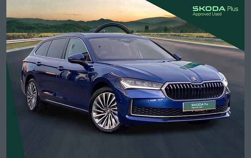 Used Skoda Superb 200 HP (147 kW) 2025 Blue Estate