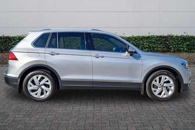 Usado VW Tiguan SEL 230 HP (169 kW) 2020 Prateado SUV