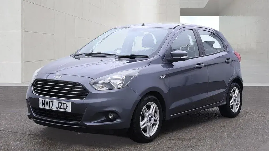 Used Ford Ka Plus Zetec 85 HP (62 kW) 2017 Grey Hatchback