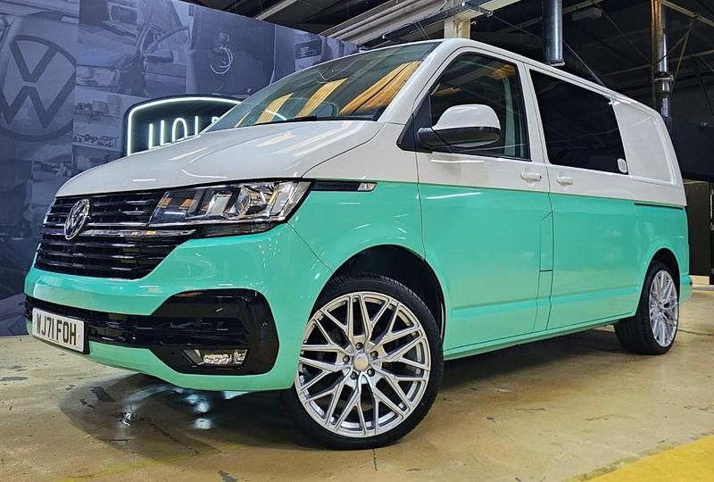 Used VW Transporter Highline 150 HP (110 kW) 2021 White Van