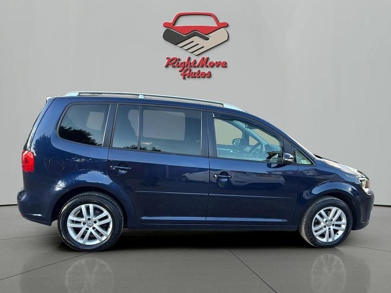 Used VW Touran SE 105 HP (77 kW) 2015 Blue MPV