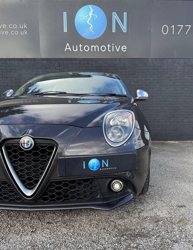 Used Alfa Romeo MiTo Super 105 HP (77 kW) 2016 Grey Hatchback