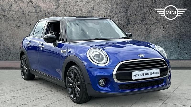 Used Mini Cooper Classic 134 HP (98 kW) 2020 Blue Hatchback