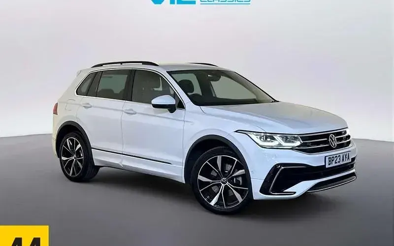 Used VW Tiguan R-line 245 HP (180 kW) 2023 SUV