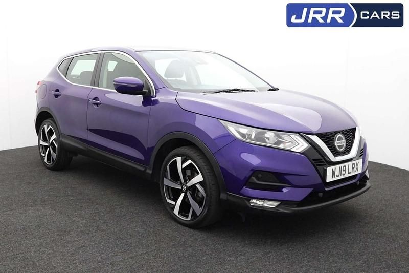 Used Nissan Qashqai Acenta Premium 115 HP (84 kW) 2019 Blue SUV