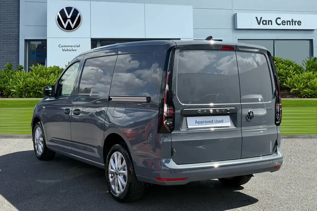 New VW Caddy Pro 150 HP (110 kW) 2026 Grey MPV