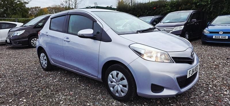 Black/silver Used 2025 Toyota Yaris | £6,295 - Image 1/4