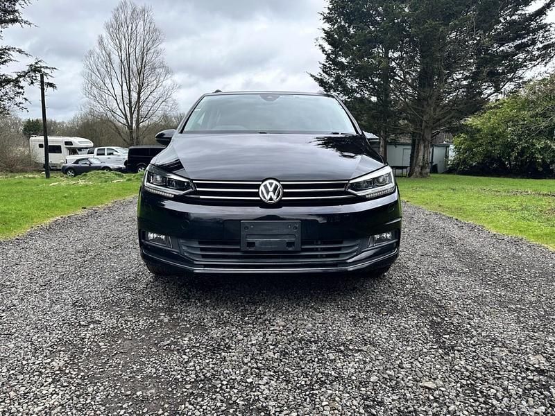 Used VW Touran Highline 2016 Black MPV