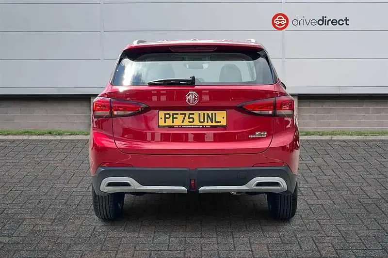 New MG ZS SE 196 HP (144 kW) 2026 Red SUV