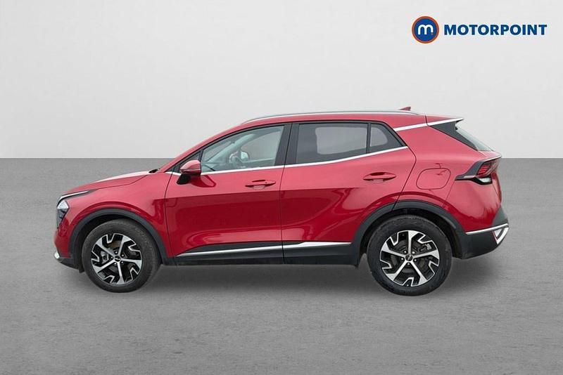 Used Kia Sportage 209 HP (153 kW) 2024 Red SUV