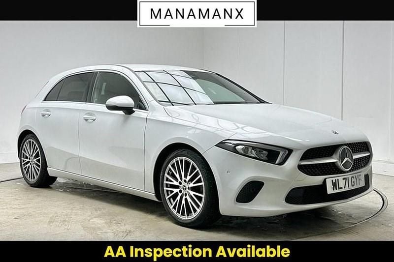 Used Mercedes A180 Executive 136 HP (100 kW) 2022 White Hatchback