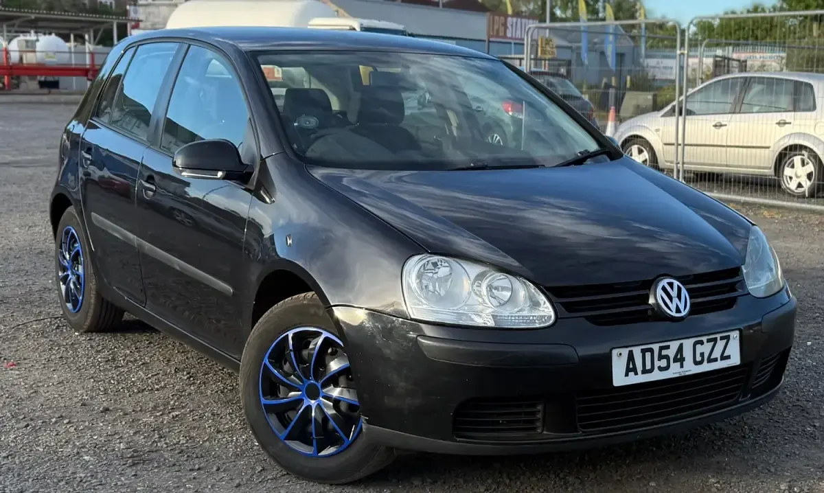 Usado VW Golf IV S 2005 Preto Citadino