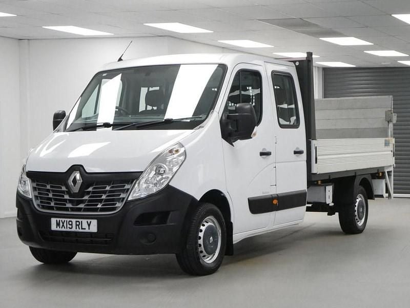 Used Renault Master Business 130 HP (95 kW) 2019 White Sedan