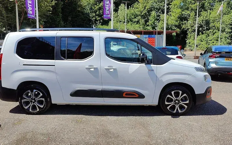 Used Citroën e-Berlingo XTR 100 kW (136 HP) 2023 MPV