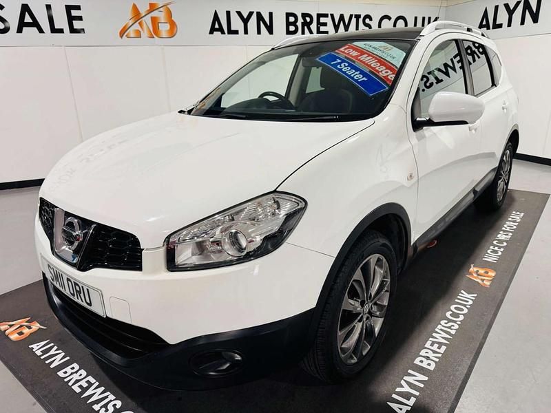 Used Nissan Qashqai N-TEC 141 HP (103 kW) 2011 White SUV