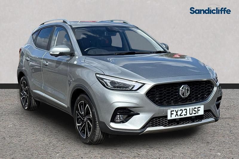 Usado MG ZS Exclusive 111 HP (81 kW) 2022 Sedan