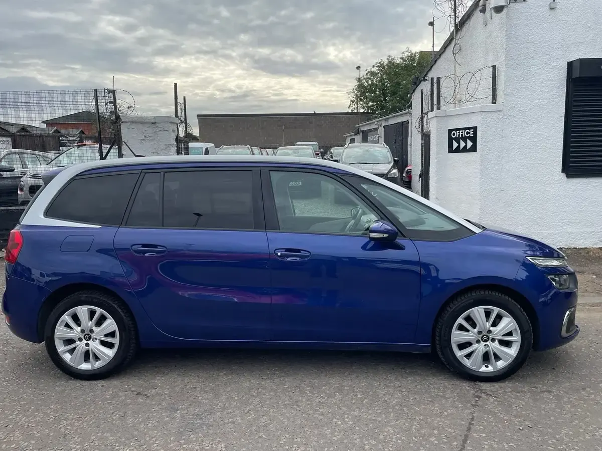 Used Citroën Grand C4 Picasso Feel 2018 Blue MPV