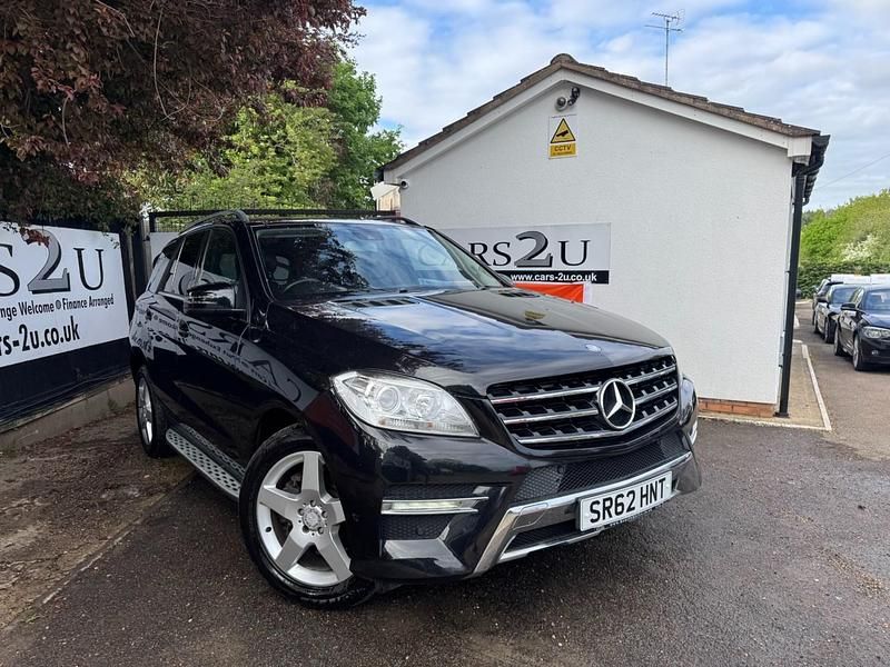 Black Used 2012 Mercedes ML250 SUV | £9,495 (Fair price) - Image 1/4