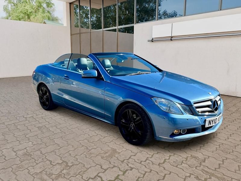 Used Mercedes E250 SE 2010 Blue Cabriolet