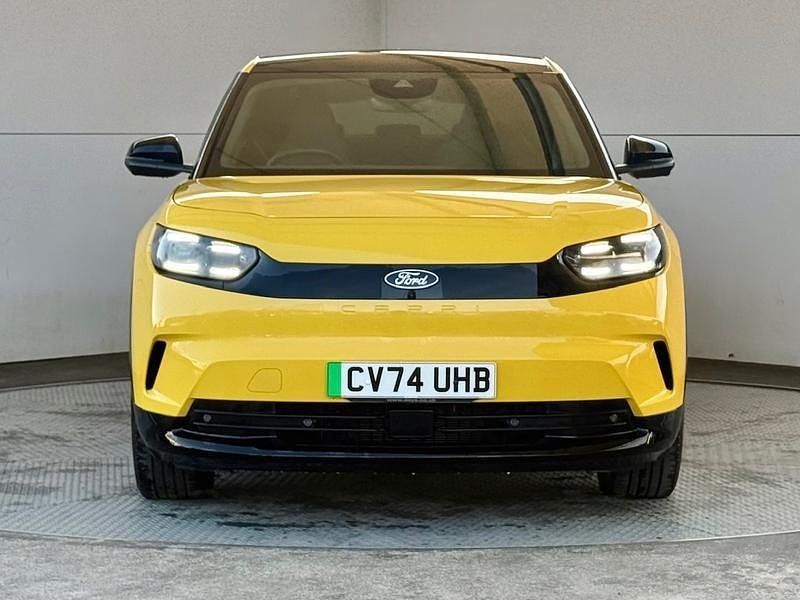 Used Ford Capri Premium 250 kW (340 HP) 2025 Yellow SUV