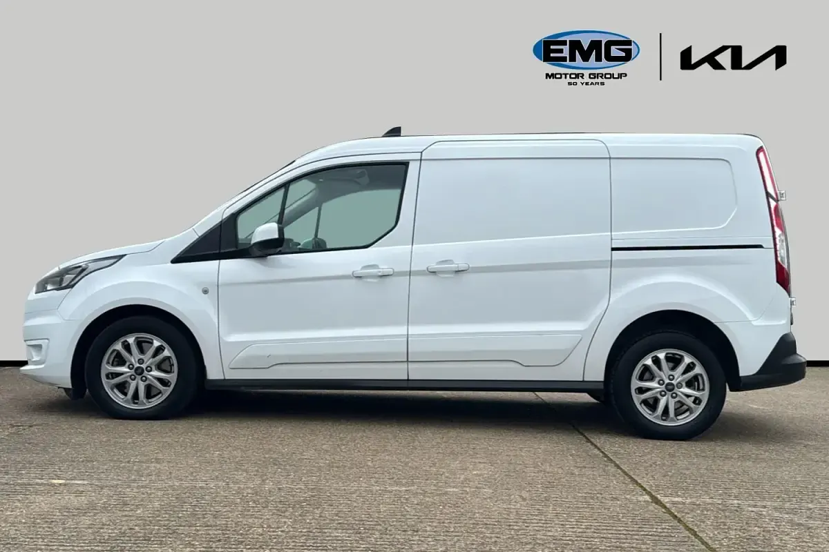 Used Ford Transit Connect Limited 120 HP (88 kW) 2022 White MPV