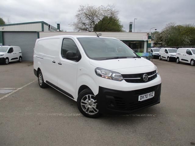 Used Vauxhall Vivaro 100 HP (73 kW) 2020 White MPV