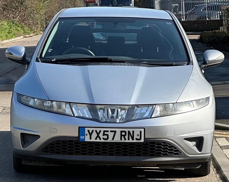 Used Honda Civic SE 2009 Silver Hatchback