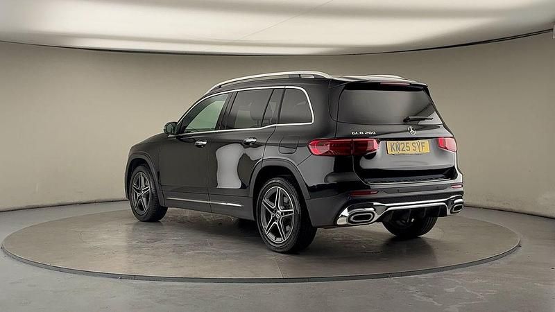 Used Mercedes GLB200 Executive 2025 Cosmos black SUV