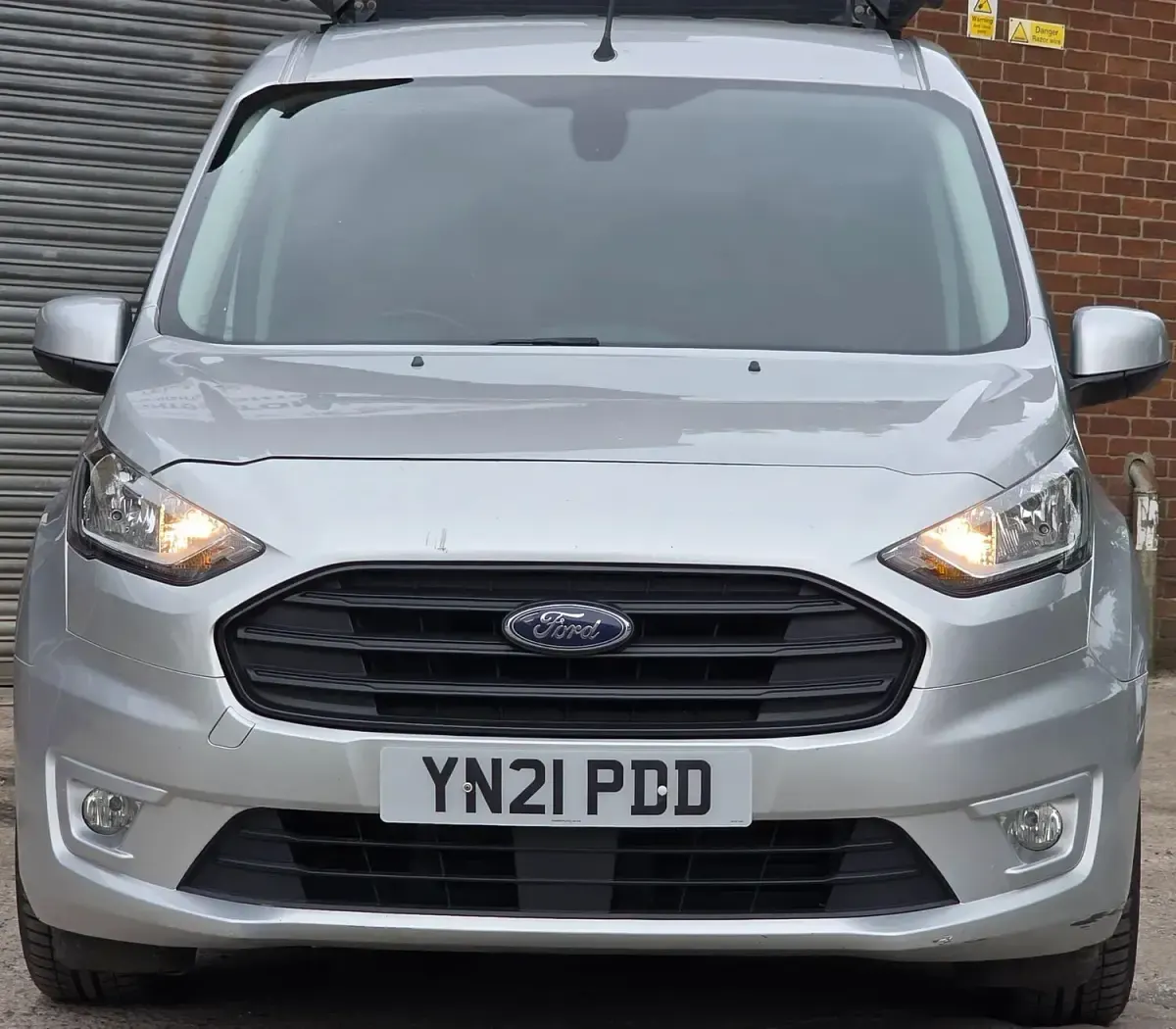 Used Ford Transit Connect Limited 120 HP (88 kW) 2021 Silver MPV