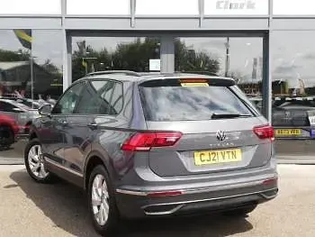 Used VW Tiguan Life 150 HP (110 kW) 2021 Grey SUV