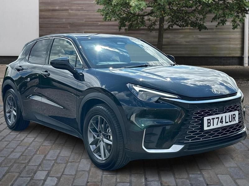 Black Used 2025 Lexus LBX SUV | £29,990 (Fair price) - Image 1/4