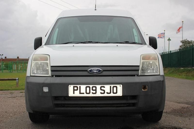 Used Ford Transit 90 HP (66 kW) 2009 White Van