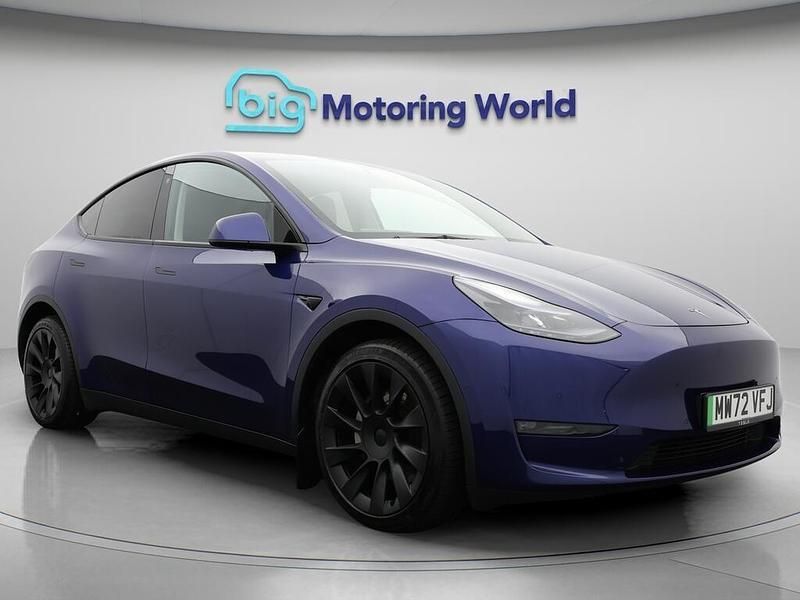 Blue Used 2022 Tesla Model Y Long Range AWD SUV | £25,300 (Fair price) - Image 1/4