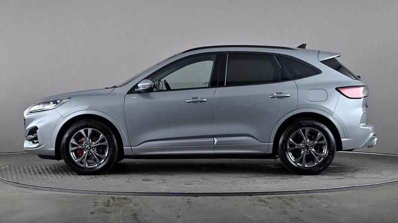 Used Ford Kuga ST-Line 190 HP (139 kW) 2023 Silver SUV