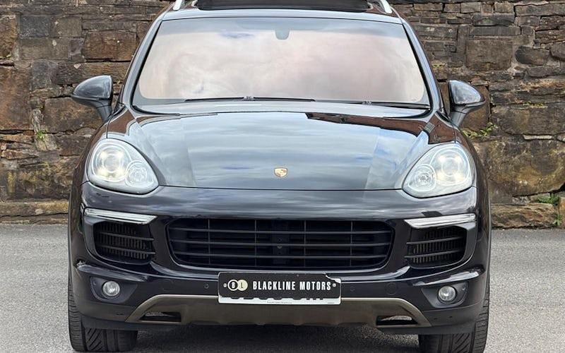 Used Porsche Cayenne 262 HP (192 kW) 2017 SUV