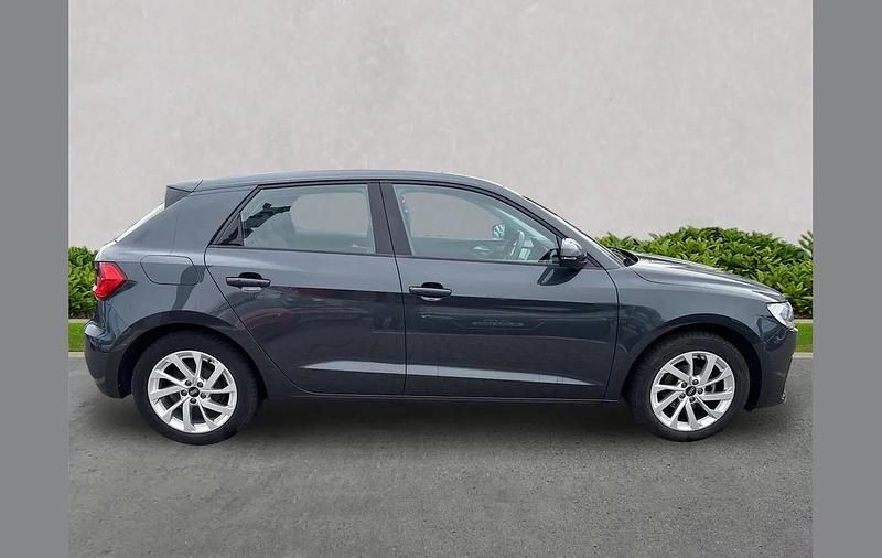 Used Audi A1 Sport 94 HP (69 kW) 2022 Grey SUV